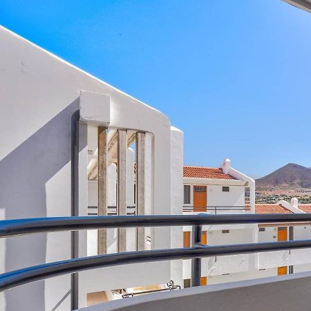Stylish Flat And Pool With 3 Rooms, Sleeps 6, Los Cristianos ลอส กริสเตียนอส ภายนอก รูปภาพ
